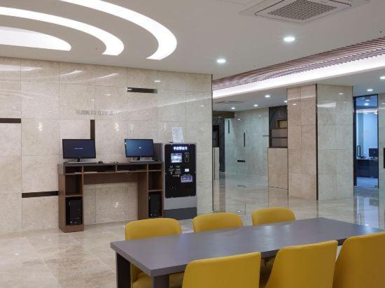 Osong H Hotel Sejong City チョンジュ エクステリア 写真